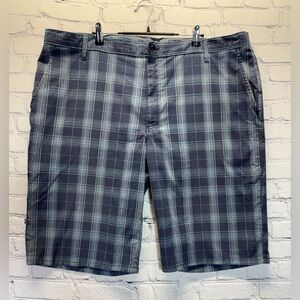 Dickies men's Bermuda shorts, blue and grey checkered, size 44